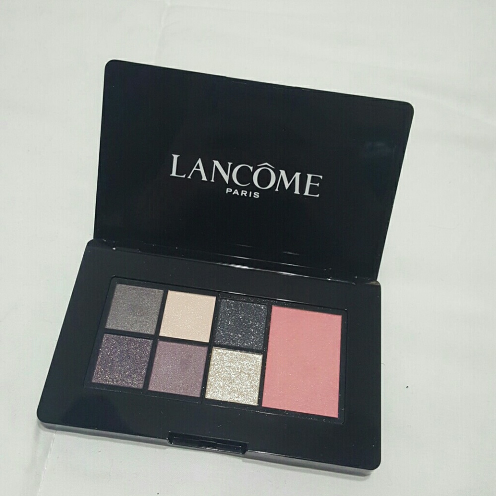Brand new Lancome eyeshadow pallete